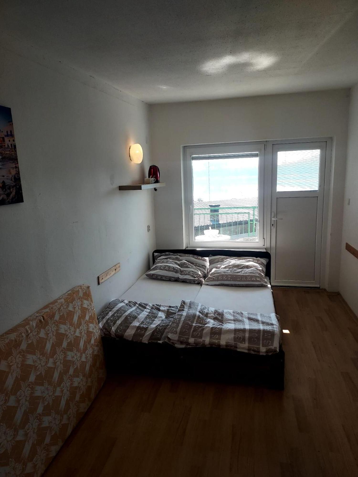 Yacht Club Bezdrev Hotel Hluboká nad Vltavou Eksteriør billede